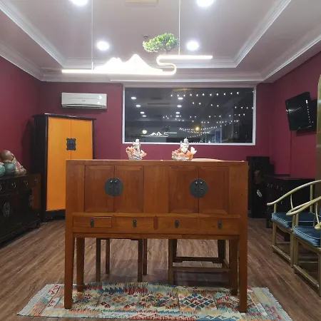 Nunuk Ragang Hotel
